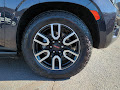 2024 GMC Yukon XL AT4
