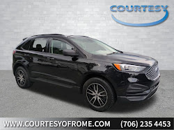 2023 Ford Edge SE