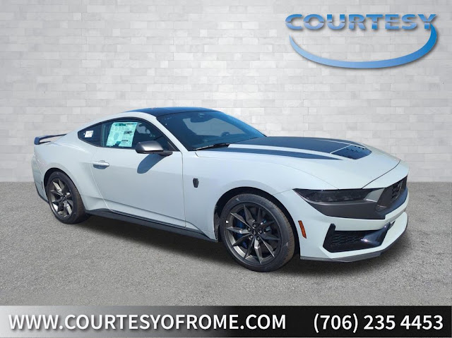 2026 Ford Mustang Dark Horse